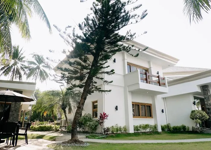 Reef Side Exclusive Beachfront House In Cebu