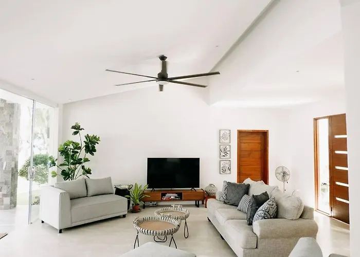 Hébergement de vacances Reef Side Exclusive Beachfront House In Cebu Catmon